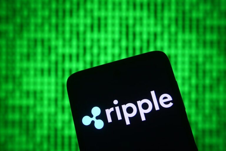 Analyst projects ‘mega bounce’ and ‘fireworks’ for XRP; This is when