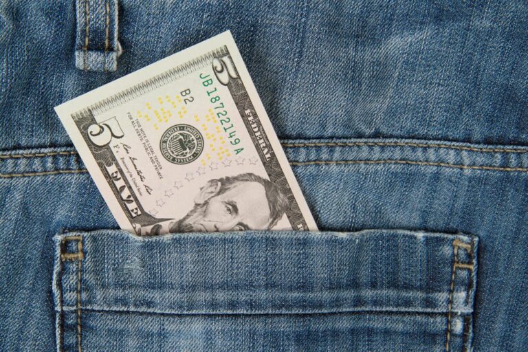 3 cryptocurrencies under $5 to buy next week