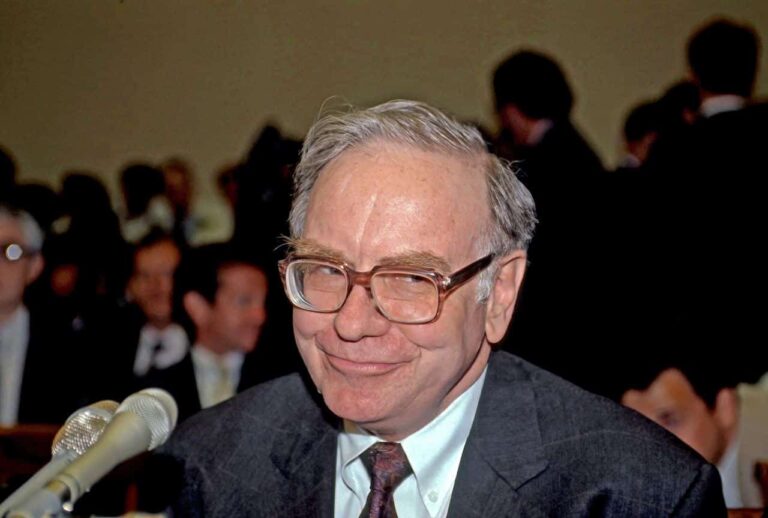 This Warren Buffett stock can turn you into a millionaire