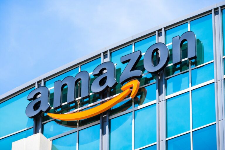 Wall Street sets Amazon stock price for the next 12 months