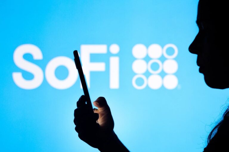 Wall Street sets SoFi stock price for next 12 months